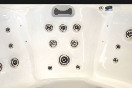 Гидромассажный СПА бассейн Sunrans SR832B