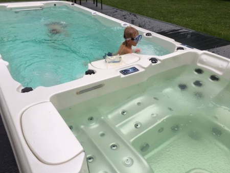 СПА бассейн с противотоком Bigeer Леоне BG-6609